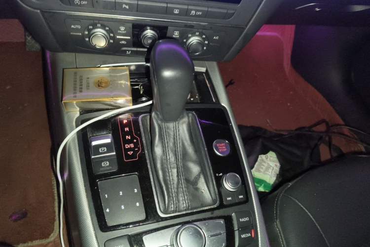 Used Audi A6L 2018 35 TFSI Collector's Edition Gear Lever
