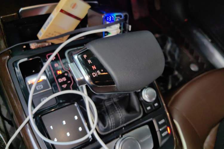 Used Audi A6L 2018 30th Anniversary Edition TFSI Trendy Model Gear Lever