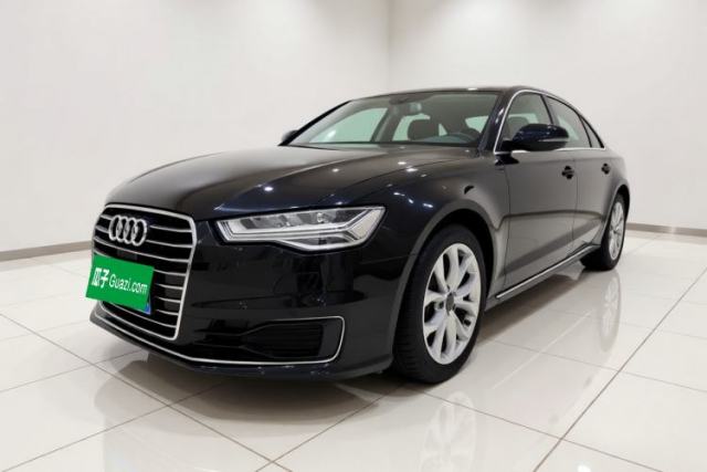 Audi A6L 2018 30th Anniversary Edition 35 TFSI Fashion Model de segunda mano