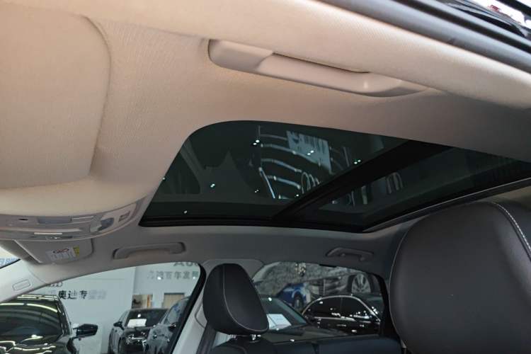 Used Audi A6L 2018 30th Anniversary Edition 30 FSI Style Model Headliner