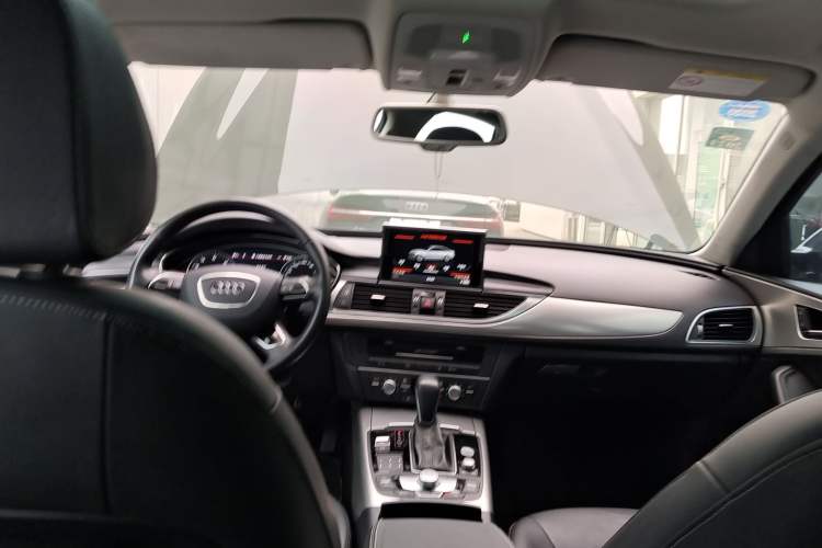 Used Audi A6L 2018 30th Anniversary Edition 35 TFSI Fashion Model Headliner