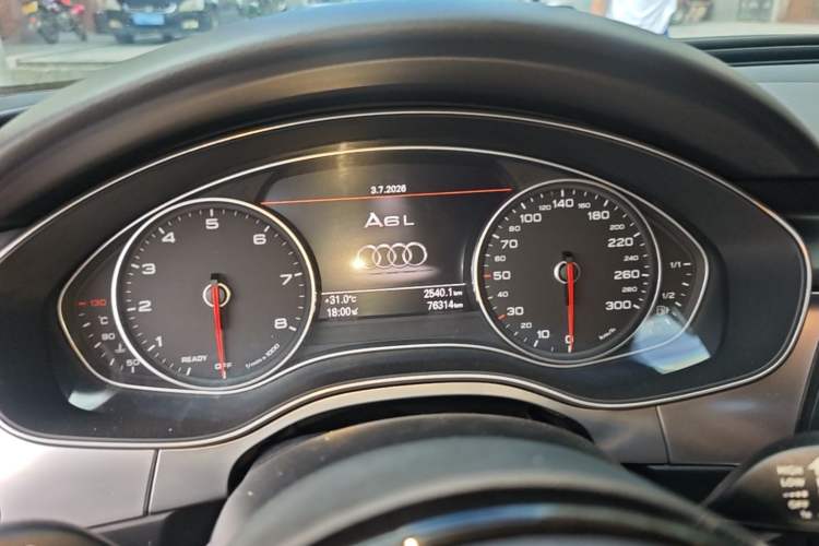 Used Audi A6L 2018 30th Anniversary Edition 45 TFSI quattro Sport model Instrument Cluster