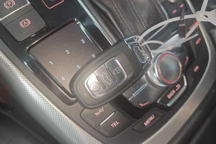 Used Audi A6L 2018 30th Anniversary Edition TFSI Trendy Model Interior 1