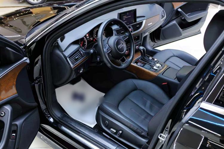Used Audi A6L 2018 30th Anniversary Edition 45 TFSI quattro Sport model Interior 1