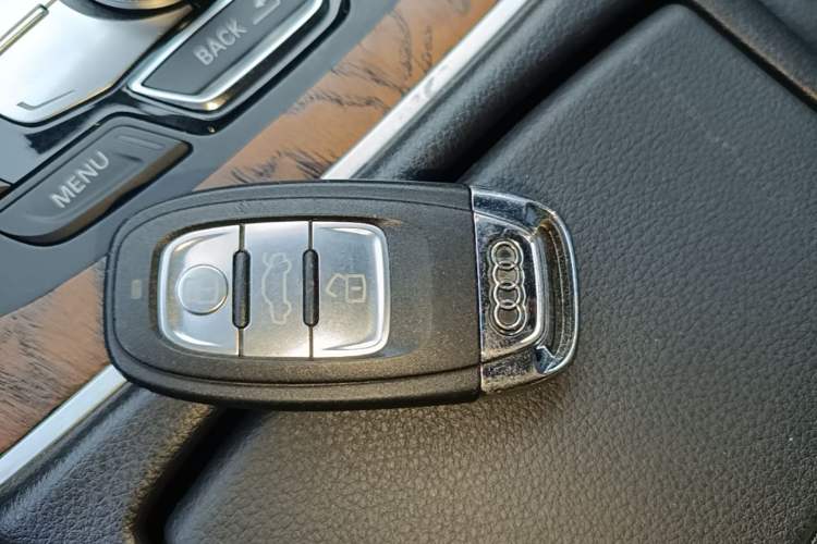 Used Audi A6L 2018 30th Anniversary Edition 35 TFSI Fashion Model Interior 1