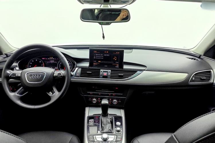 Used Audi A6L 2018 30th Anniversary Edition TFSI Trendy Model Interior 1