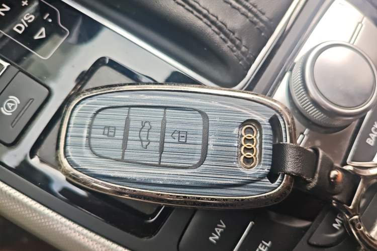 Used Audi A6L 2018 30th Anniversary Edition 35 TFSI Fashion Model Interior 1