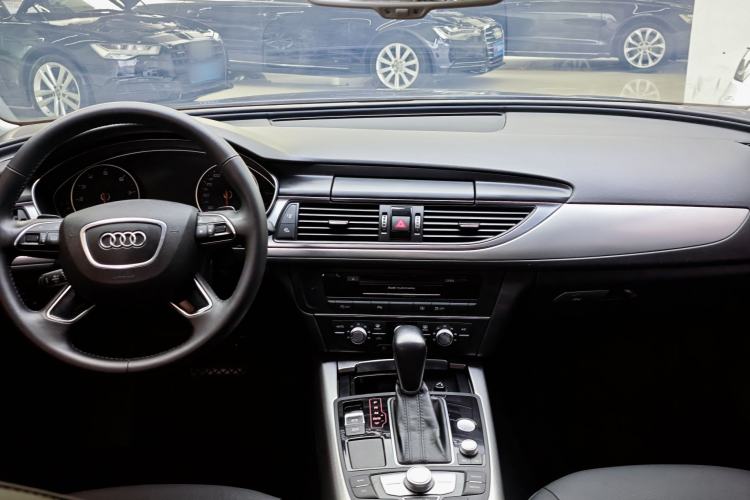 Used Audi A6L 2018 30th Anniversary Edition TFSI Trendy Model Interior 1