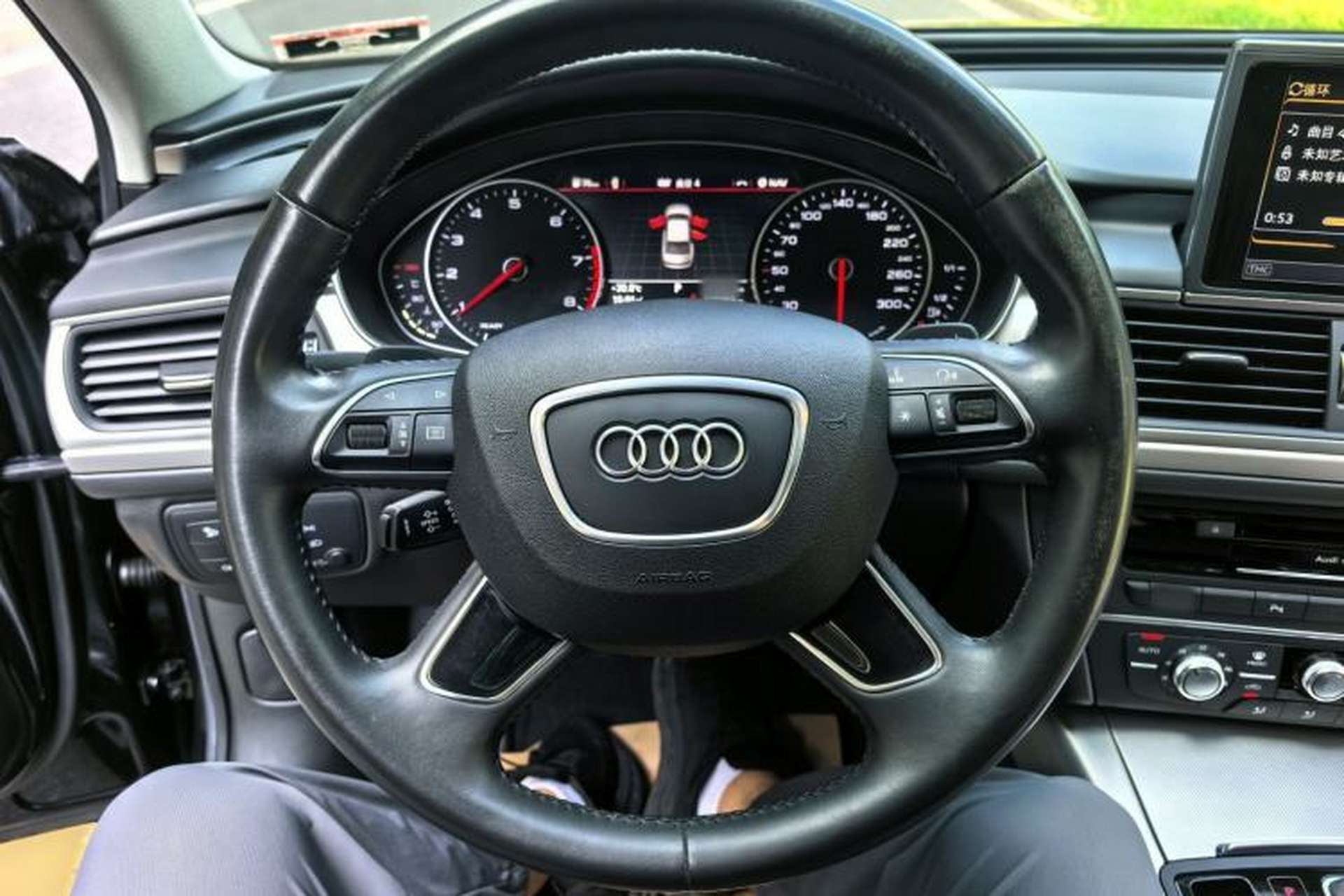 Used Audi A6L 2018 30th Anniversary Edition 35 TFSI Fashion Model Interior 10