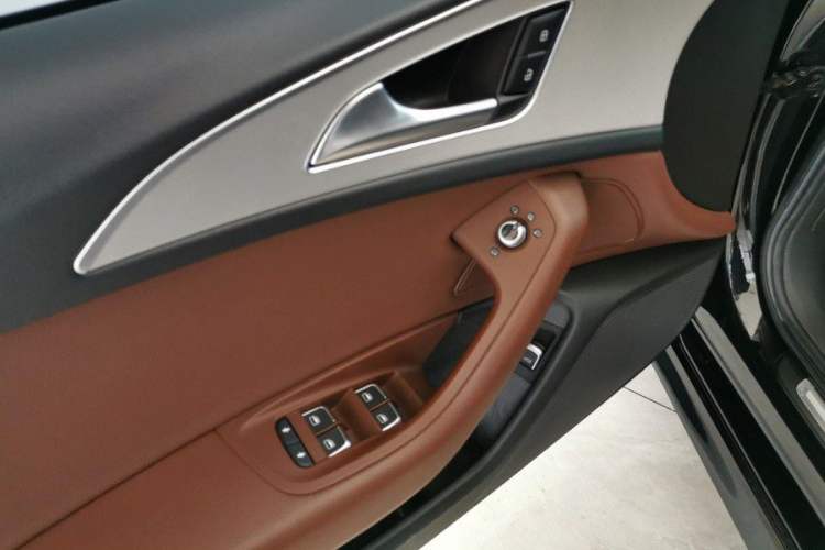Used Audi A6L 2018 30th Anniversary Edition 35 TFSI Fashion Model Interior 11