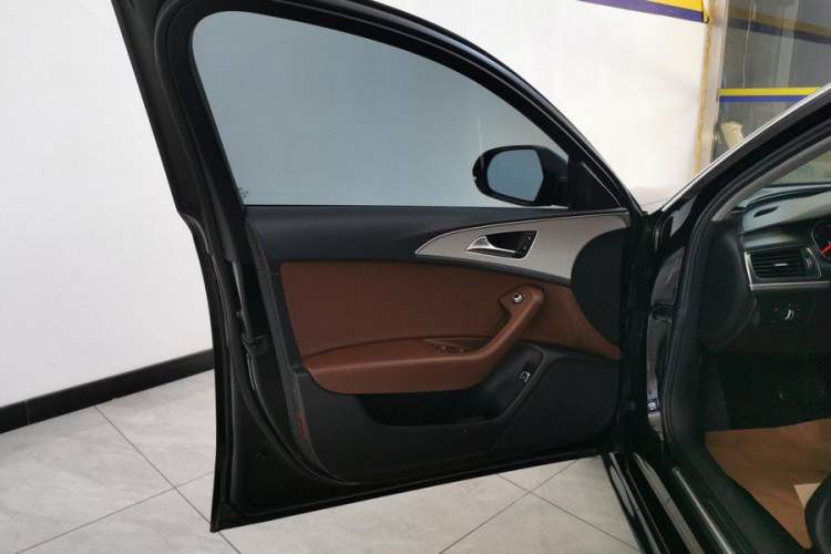 Used Audi A6L 2018 30th Anniversary Edition 35 TFSI Fashion Model Interior 12