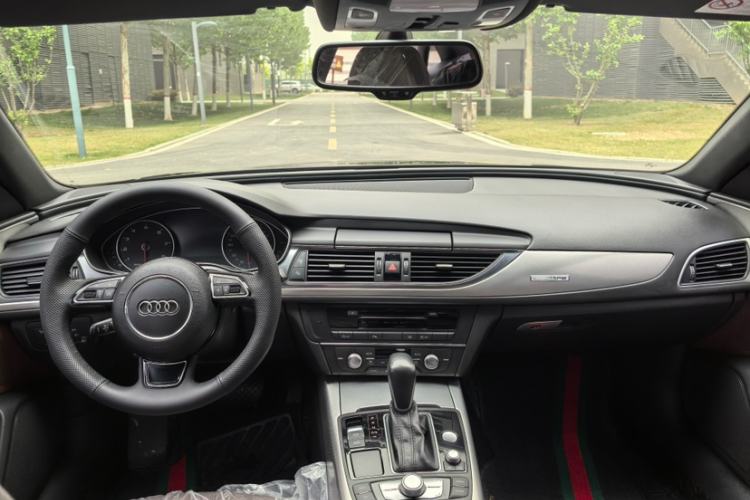 Used Audi A6L 2018 30th Anniversary Edition 45 TFSI quattro Sport model Interior 2