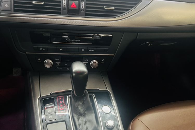 Used Audi A6L 2018 30th Anniversary Edition TFSI Trendy Model Interior 2