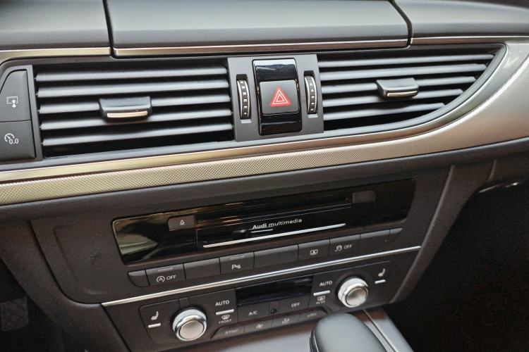 Used Audi A6L 2018 30th Anniversary Edition 35 TFSI Fashion Model Interior 2