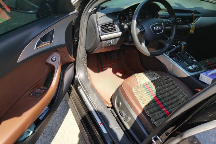 Used Audi A6L 2018 30th Anniversary Edition 35 TFSI Fashion Model Interior 3