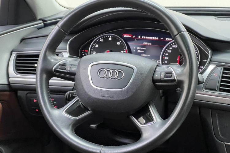 Used Audi A6L 2018 30th Anniversary Edition 35 TFSI Fashion Model Interior 3