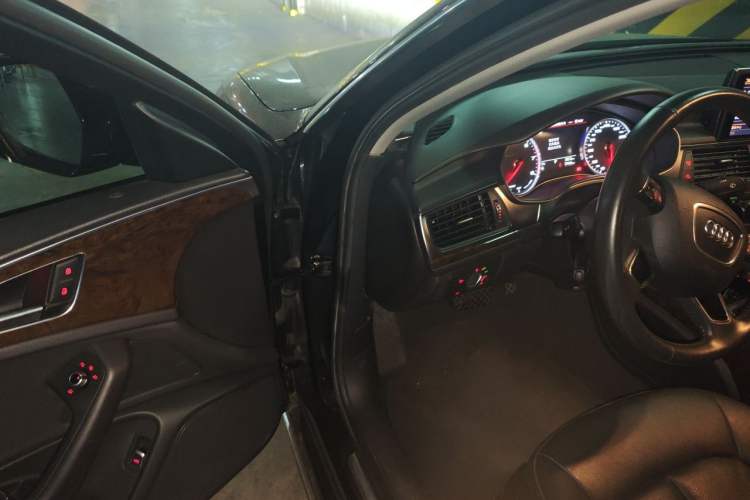 Used Audi A6L 2018 30th Anniversary Edition TFSI Trendy Model Interior 3