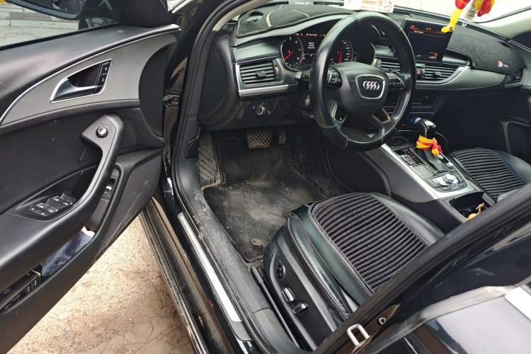 Used Audi A6L 2018 30th Anniversary Edition 35 TFSI Fashion Model Interior 3