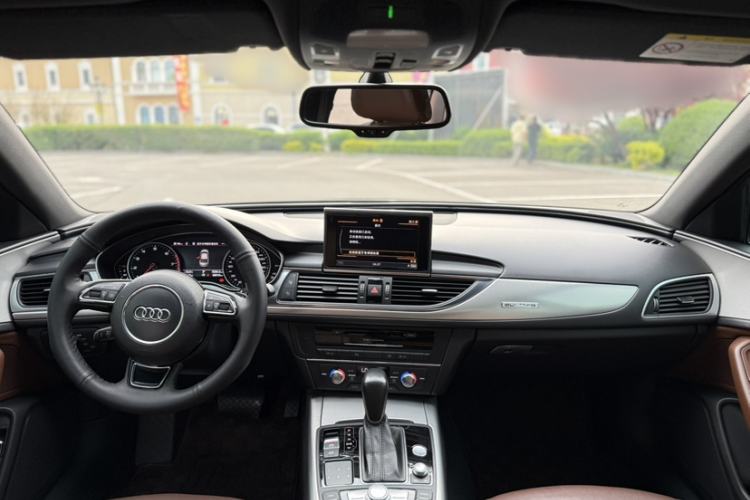 Used Audi A6L 2018 30th Anniversary Edition 45 TFSI quattro Sport model Interior 3