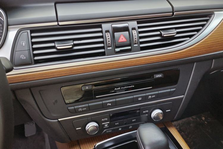 Used Audi A6L 2018 30th Anniversary Edition 30 FSI Style Model Interior 3