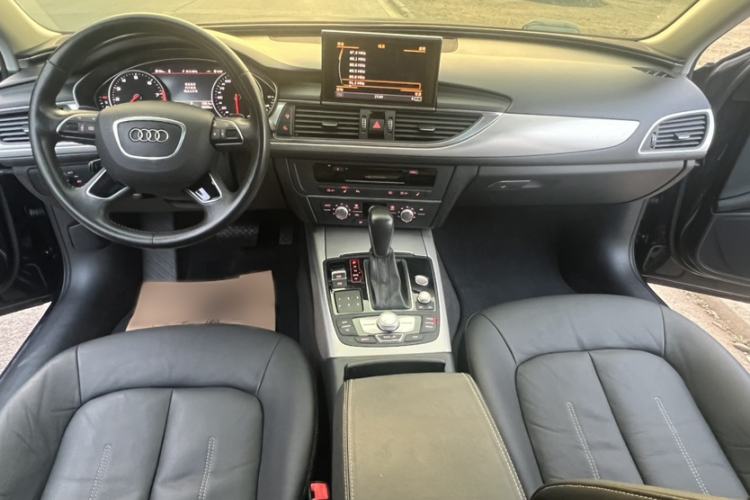 Used Audi A6L 2018 30th Anniversary Edition 35 TFSI Fashion Model Interior 3