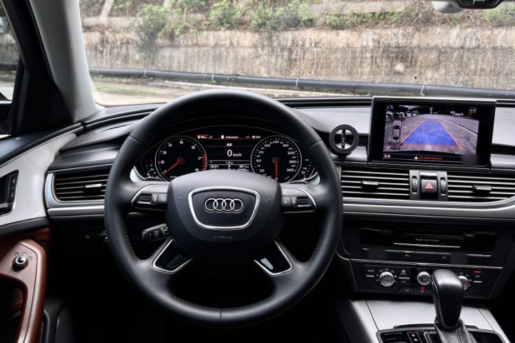 Used Audi A6L 2018 30th Anniversary Edition 35 TFSI Fashion Model Interior 3