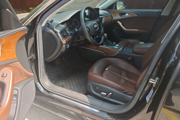 Used Audi A6L 2018 30th Anniversary Edition TFSI Trendy Model Interior 3