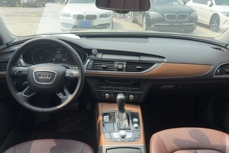 Used Audi A6L 2018 30 FSI Collector's Edition Interior 4