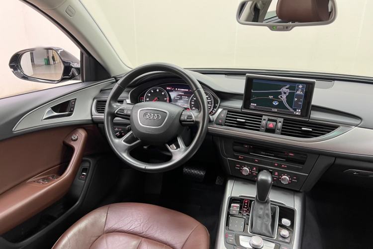Used Audi A6L 2018 30th Anniversary Edition 35 TFSI Fashion Model Interior 4