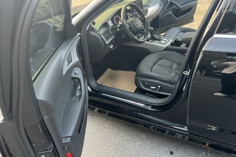 Used Audi A6L 2018 30th Anniversary Edition 35 TFSI Fashion Model Interior 4