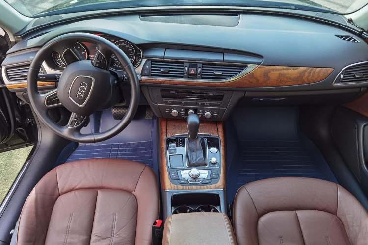 Used Audi A6L 2018 35 TFSI Collector's Edition Interior 4