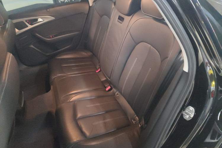 Used Audi A6L 2018 30th Anniversary Edition TFSI Trendy Model Interior 4