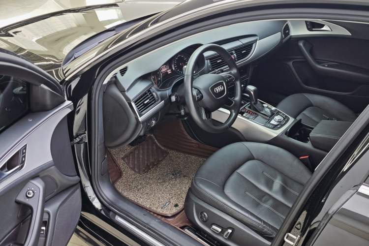Used Audi A6L 2018 30th Anniversary Edition 35 TFSI Fashion Model Interior 5