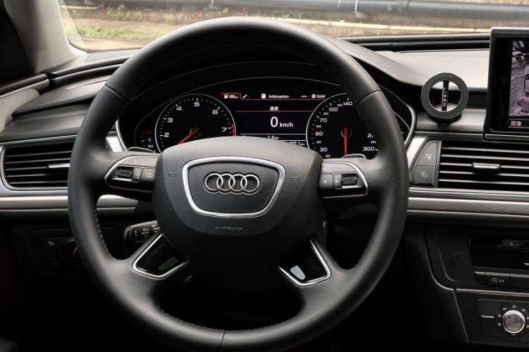 Used Audi A6L 2018 30th Anniversary Edition 35 TFSI Fashion Model Interior 5