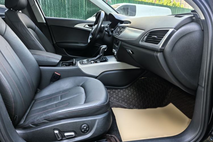 Used Audi A6L 2018 30th Anniversary Edition 35 TFSI Fashion Model Interior 5