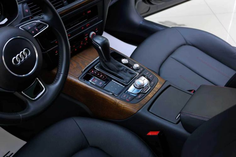 Used Audi A6L 2018 30th Anniversary Edition 45 TFSI quattro Sport model Interior 6