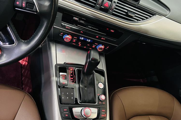 Used Audi A6L 2018 30th Anniversary Edition TFSI Trendy Model Interior 7