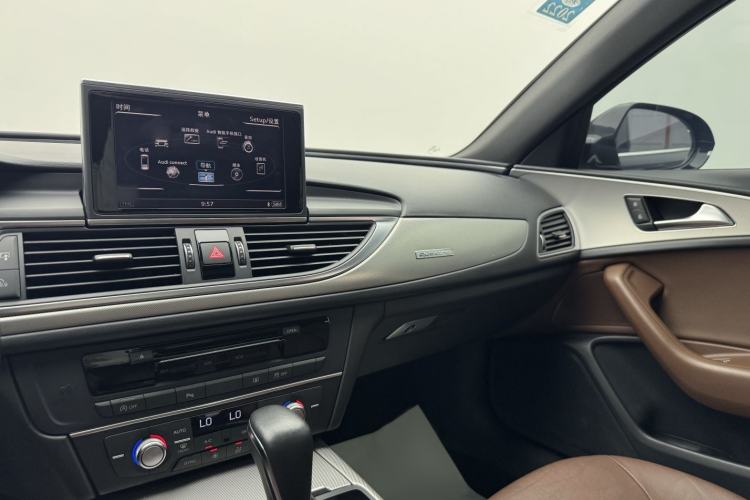 Used Audi A6L 2018 30th Anniversary Edition 45 TFSI quattro Sport model Interior 8