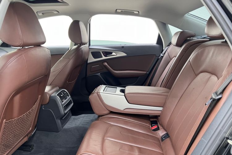 Used Audi A6L 2018 30th Anniversary Edition 35 TFSI Fashion Model Interior 8