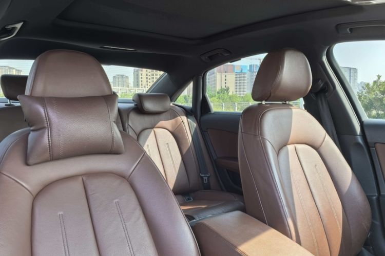 Used Audi A6L 2018 30th Anniversary Edition 35 TFSI Sport Edition Interior 8