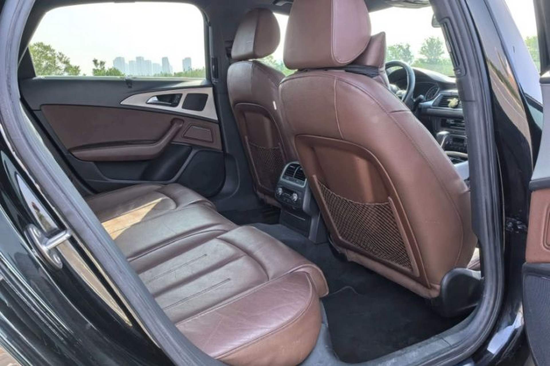 Used Audi A6L 2018 30th Anniversary Edition 35 TFSI Sport Edition Interior 9