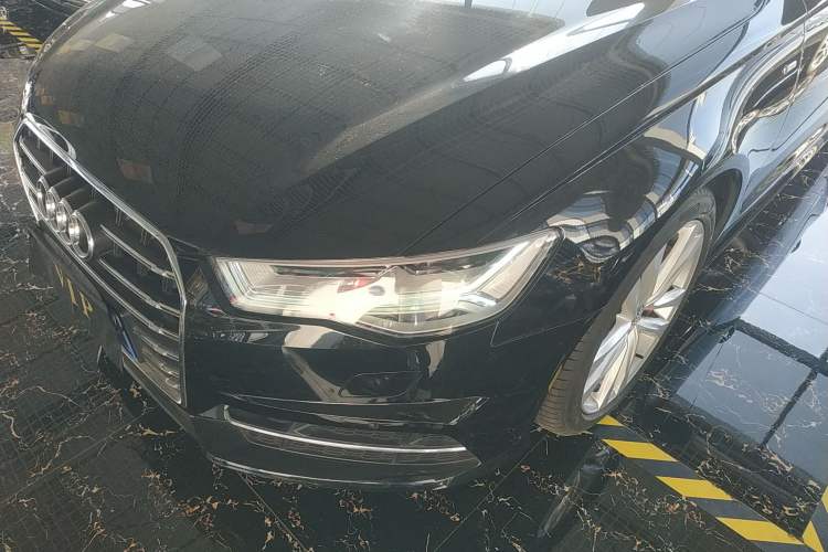 Used Audi A6L 2018 30th Anniversary Edition 45 TFSI quattro Sport model Left Front Headlight