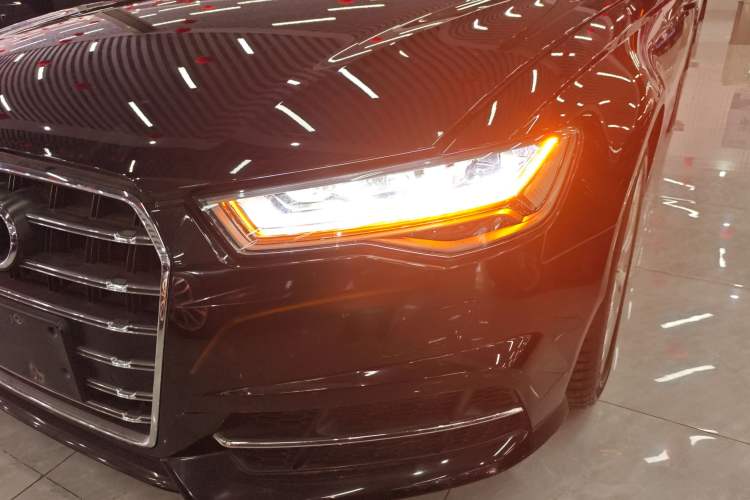 Used Audi A6L 2018 30th Anniversary Edition 35 TFSI Fashion Model Left Front Headlight