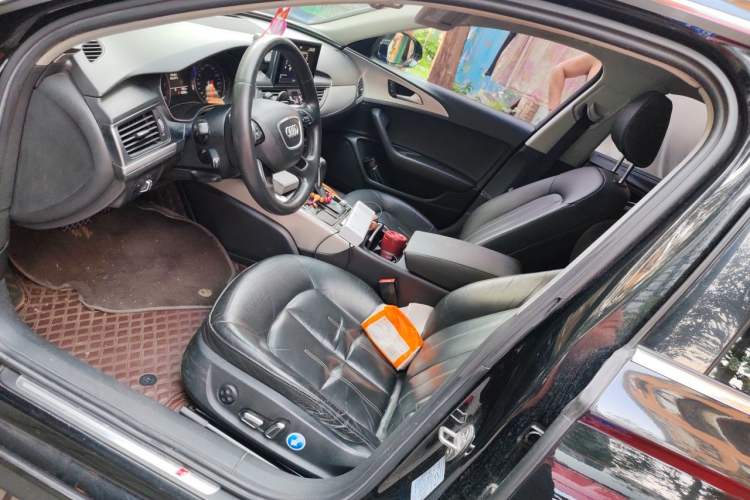 Used Audi A6L 2018 30th Anniversary Edition 35 TFSI Fashion Model Left Front Seat
