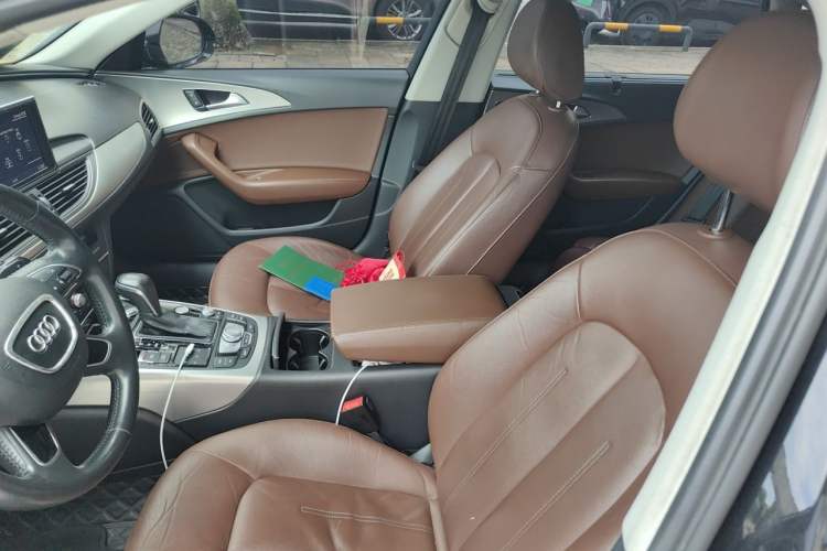 Used Audi A6L 2018 30th Anniversary Edition 35 TFSI Fashion Model Left Front Seat