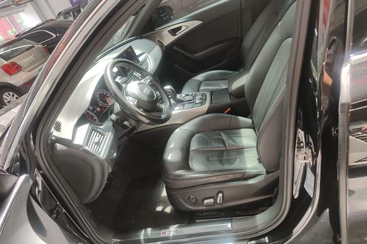 Used Audi A6L 2018 30th Anniversary Edition 45 TFSI quattro Sport model Left Front Seat