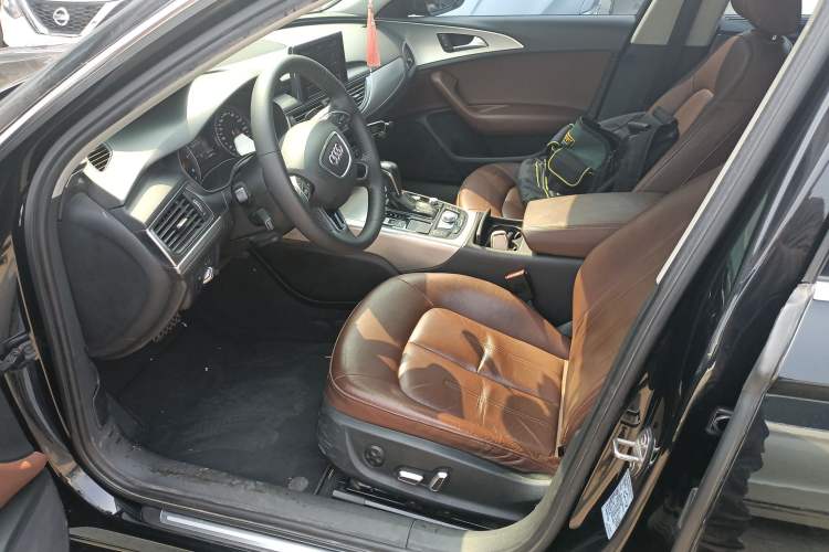 Used Audi A6L 2018 30th Anniversary Edition 35 TFSI Fashion Model Left Front Seat