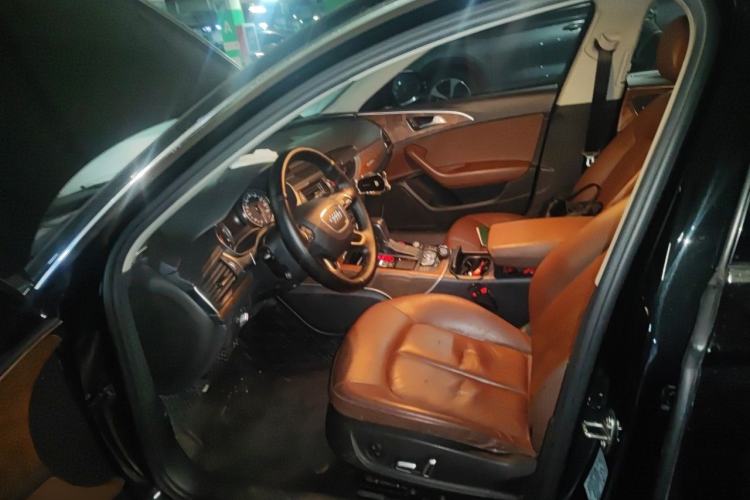 Used Audi A6L 2018 30th Anniversary Edition 35 TFSI Fashion Model Left Front Seat