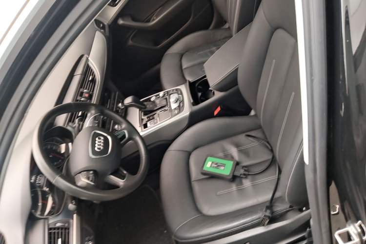 Used Audi A6L 2018 30th Anniversary Edition 35 TFSI Fashion Model Left Front Seat