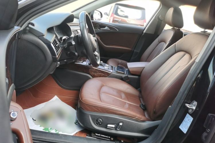 Used Audi A6L 2018 30th Anniversary Edition 35 TFSI Fashion Model Left Front Seat